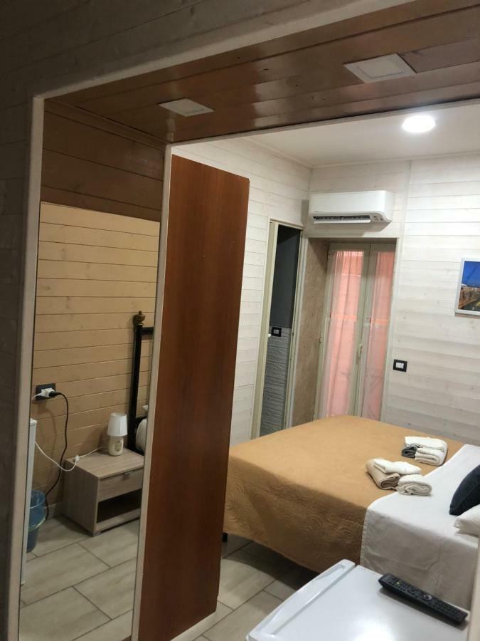 Rooms Chanel Syracuse Exterior foto